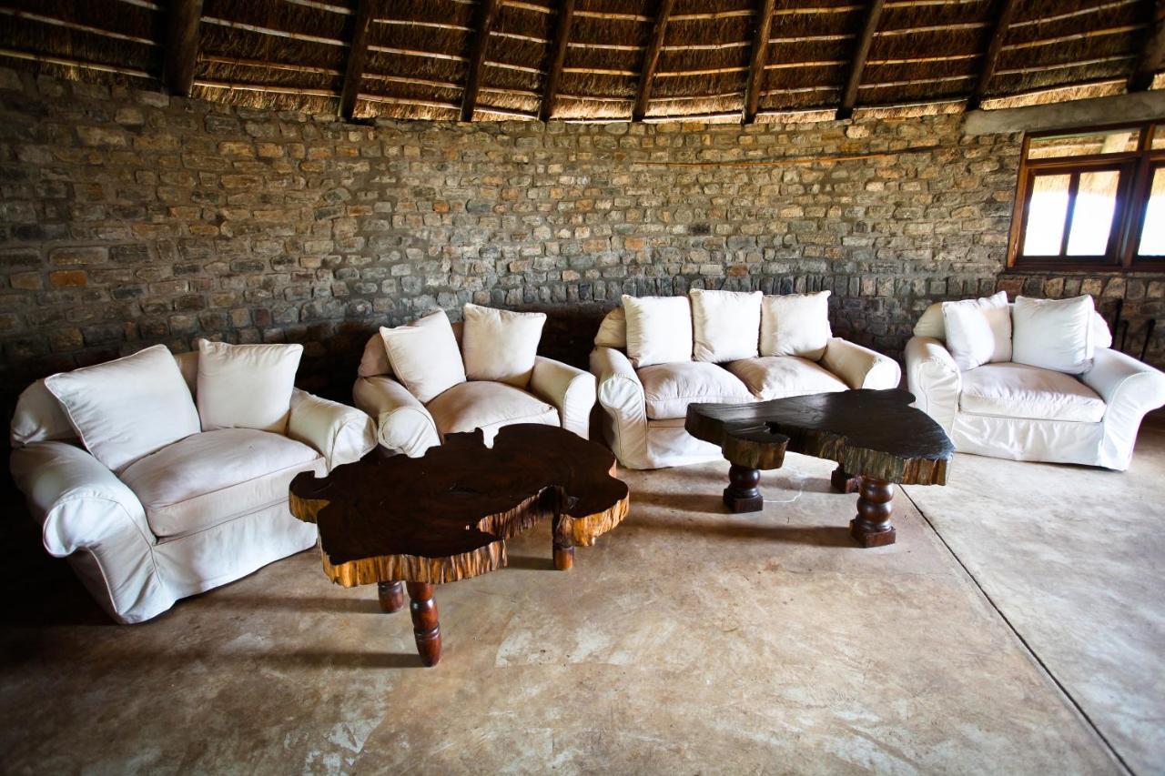 Apoka Safari Lodge Loitanit Kültér fotó