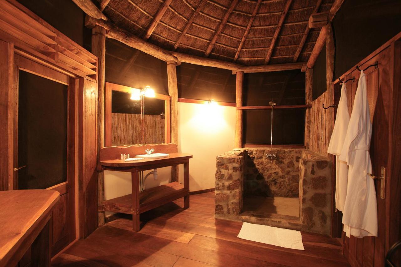 Apoka Safari Lodge Loitanit Kültér fotó